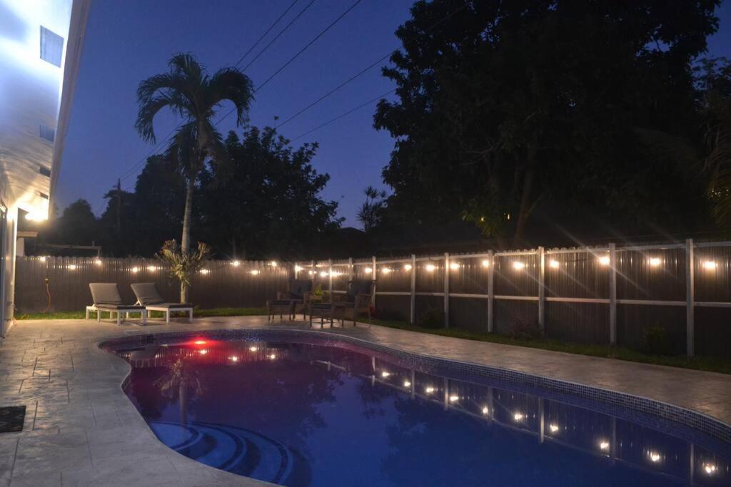 Spacious 4 Bedrooms, 2 Bathroom House With Pool Miramar Exterior photo